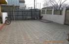 Casă cu 5 camere cu Teren 129 Mp în Lacu Dulce - 1