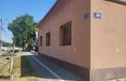 Casă cu 3 camere în Central - 2