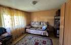 Casa plan parter cu 4 camere, 160 mp si 13000 mp teren, zona - 8