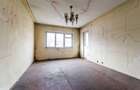Apartament decomandat, 2 camere, Alfa, la 2 pași de stația de tramvai