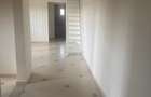 Vand apartament 3 camere Dambovita mansarda 92000 euro