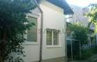 3 Camere curte si loc de parcare, langa Primarie - 14