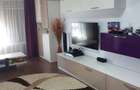 De inchiriat apartament cu 2 camere, bloc Vega, str. Tecuci, 550 euro - 1