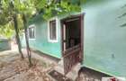 Casa veche de vanzare in Ohaba