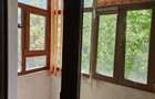 Se vinde imobil cu 3 camere, cu balcon, liber. - 5