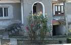 Casa renovabila cu un mic izvor ?i teren generos - 1