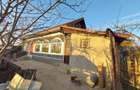 Casa de vanzare in Topalu - 1