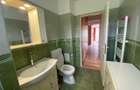 Inchiriere apartament 3 camere - zona Petrom - 1