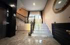 Hotel 4 stele, complet echipat, 85 camere, teren 5000 mp - Predeal