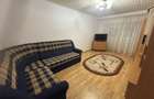 Inchiriez apartament cu 3 camere la 1 minut de Colina