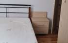 Inchiriez apartament la casa
