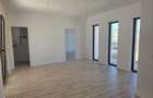 Casa individuala de tip P in suprafata de 90 mp. si teren 370 mp., Alb