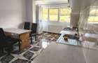 Inchiriez apartament 3 camere, 103mp, 2 niveluri, 2 bai, parcare privata pentru 2 masini Floresti,