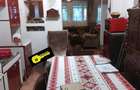 Casa mica in Oradea , curte proprie - 1