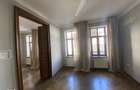 Parter Spatiu Birouri la Vila/ Casa Piata Victoriei - Iancu de Hunedoa - 4
