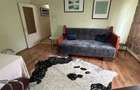 De inchiriat apartament cu 2 camere, etajul 1, zona Scolii nr 1 - 6