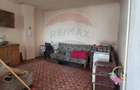 Casa / Vila cu 3 camere de vanzare in zona Central