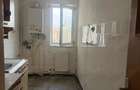 Vind apartament 3 camere