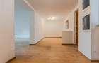 Proprietate si cu potential investitional, 2 imobile, vila 500 mp si casa renova