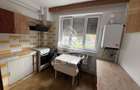 Apartament cu 2 camere de închiriat- centrala proprie,  Piața Mărăști