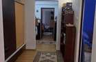 Apartament cu 3 camere decomandat în Micro 6 - 7