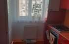 Inchiriez apartament