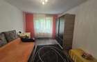 Inchiriez apartament 2 camere Micro 3 - 1