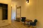 Garsoniera , et 2,str Victoriei ,in zona Pronto - 1