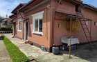 Casa primitoare cu 4 camere si 2 bai in Targoviste Renovata, izolata,cu posibilitatea de extindere a constructiei,teren 400 mp, zona foarte linistit - 3