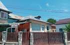 Casă cu 6 camere cu Teren 20 Mp în Breaza de Sus - 2