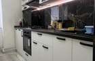 Inchiriez ap. 2 Cam. Locatie Excelenta - 8