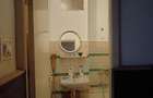 Apartament cu 4 camere decomandat în Dâmbovița