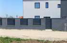 Casă cu 3 camere cu Teren 300 Mp în Central - 2