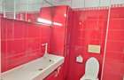 Inchiriez apartament cu 3 camere - 8