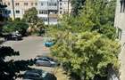 Vanzare 2 camere curat liber decomandat et 3 central Gaesti