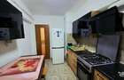 Apartament 3 camere, Decomandat, Etaj 1, Utilat si Partial mobilat, centrala proprie - cartier Nord, Pitesti