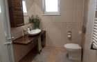 Casa cu 6 camere ?i garaj, gata de utilizare - 2