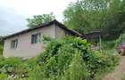 Casă cu 2 camere cu Teren 7650 Mp în Central - 2