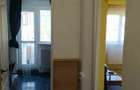 Vand apartament cu o camera renovat