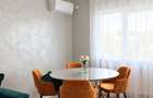 PROPRIETAR 3 camere, 67 mp, 2 bai, complet renovat si utilat, boxa + garaj optional Girocului