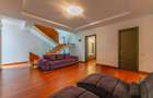 Proprietate unica tip vila, ultra central, S+P+2E, lift, priveliste peisagistica