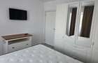 Apartament 3 camere, semidecomandat, 76 mp, centrala, ac, metrou, Gorjului