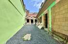Casa singur in curte, compusa din 6 studio-uri in Centrul Istoric - 12