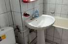 Inchiriez apartament 2 camere - 1