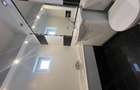 inchiriez apartament 4 camere , 2 bai -str. Aurel Vlaicu ,