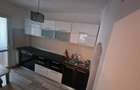 Inchiriez apartament 3 camere decomandat 70mp etajul 1 micro 38 la Z pret 1900 lei 3 balcone - 5
