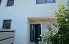 Casă cu 4 camere cu Teren 330 Mp în Berceni - 10