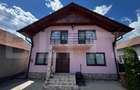 Casă cu 5 camere și teren generos de 2.044 mp, Vintul de Jos