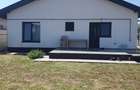 Casă cu 3 camere în Berceni - 1