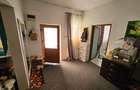 Vand casa in zona spital - 13